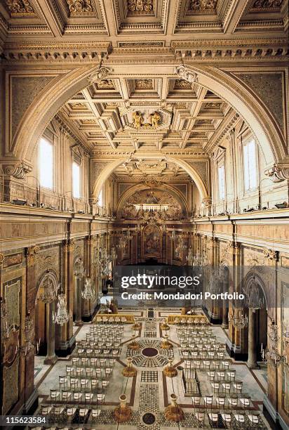 Italy, Lazio, Rome, Santi Giovanni e Paolo Basilica. Whole artwork. Nave side-aisles divided by pilaster strips and columns arches support coffered...