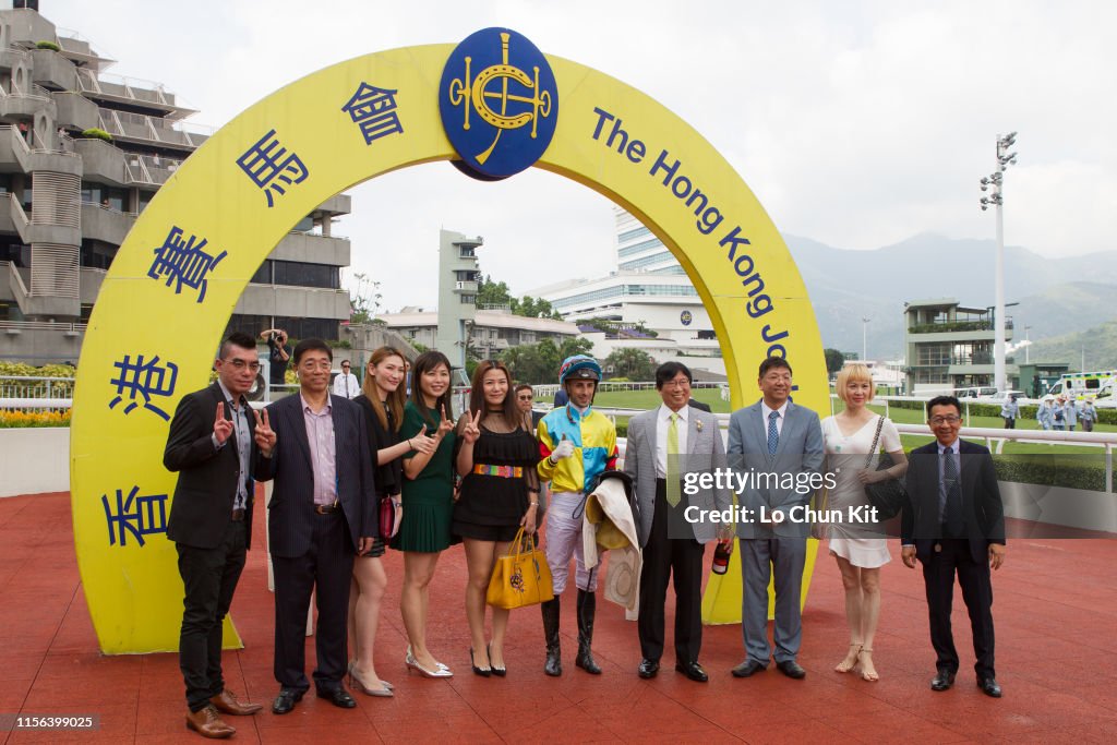 Horse Racing in Hong Kong - Sha Tin Racecourse