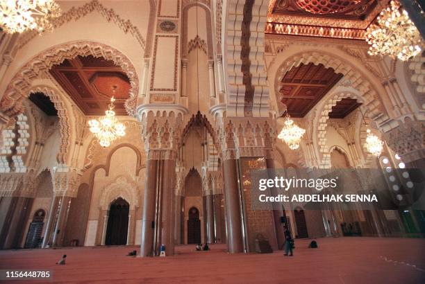 Interior view of Hassan II mosque shot10 July 1998 in Casablanca. Vue interieure de la Mosquée Hassan II de Casablanca prise le 10 juillet 1998.