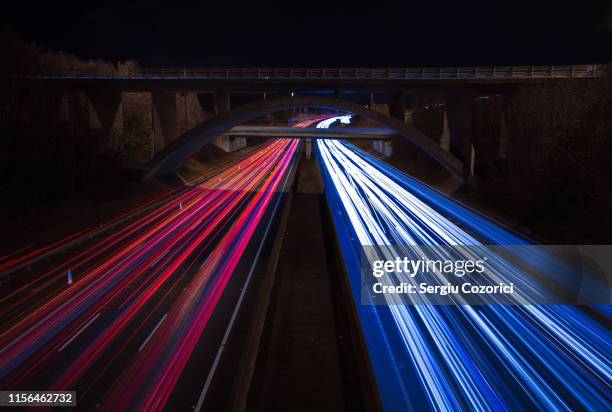 m50 traffis lights - headlamp stock pictures, royalty-free photos & images