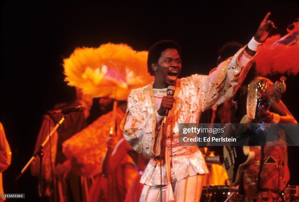 Philip Bailey performs with Earth, Wind and Fire at the Oakland... News