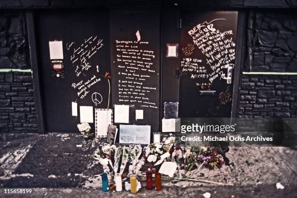 The exterior of The Viper Room the day after the death of actor River Phoenix. Fans have left flowers, candles and notes at the spot where he...