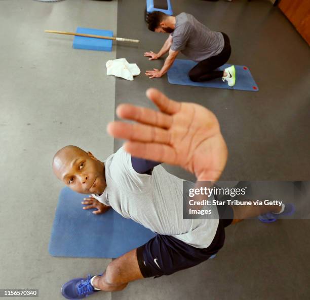 Minnesota Twins outfielder Torii Hunter works out 3 times a week at Synergy an athletic performance gym in Dallas Texas. Hunter works with Jon DeMoss...