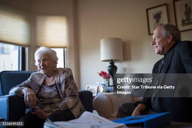 Jerry Meisel Judy Holt Photos and Premium High Res Pictures - Getty Images