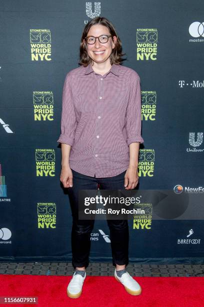 Ariel Raggs Ariel Schrag Photos and Premium High Res Pictures - Getty Images