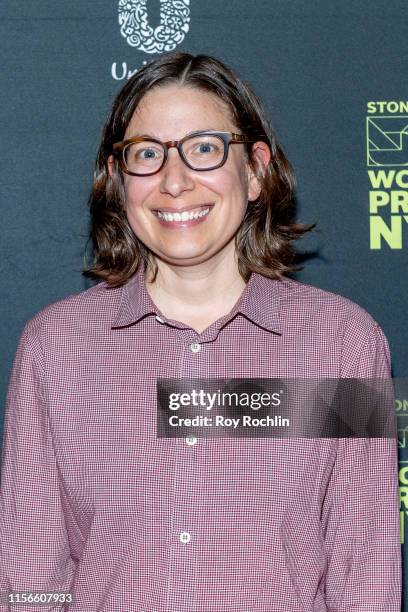 Ariel Raggs 24 Ariel Schrag Stock Photos, High-Res Pictures, and Images - Getty Images