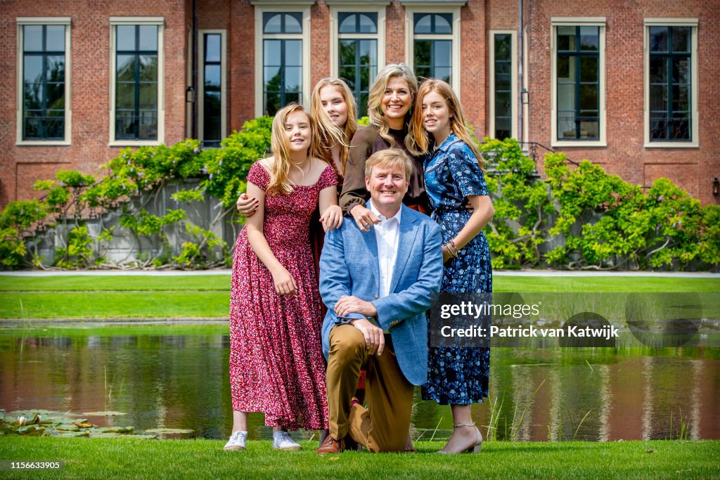 Dutch Royal Family Summer Photo Call In The Hague