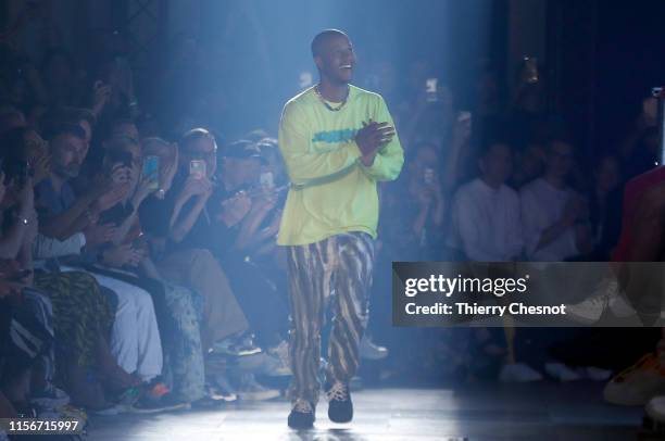 Designer Heron Preston acknowledges the audience at the end of the Heron Preston Menswear Spring Summer 2020 show as part of Paris Fashion Week on...
