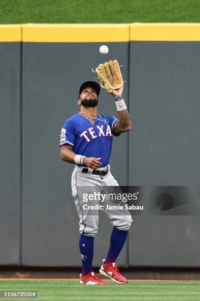 Delino DeShields of the Texas Rangers catches a fly ball against the Cincinnati Reds at Great American Ball Park on June 14, 2019 in Cincinnati, Ohio.