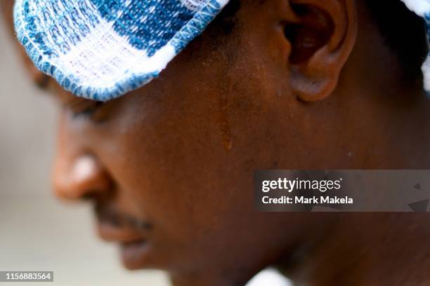Someone Getting A Rag 965 Wet Rag Stock Photos, High-Res Pictures, and Images - Getty Images