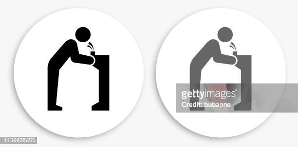 wasserbrunnen schwarz und weiß runde symbol - wasser trinken stock-grafiken, -clipart, -cartoons und -symbole
