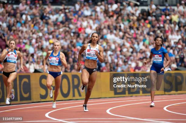 Laviai Nielsen setting a PB in the 400m during the Muller Anniversary Games at the London Stadium, Stratford on Saturday 21st July 2019.