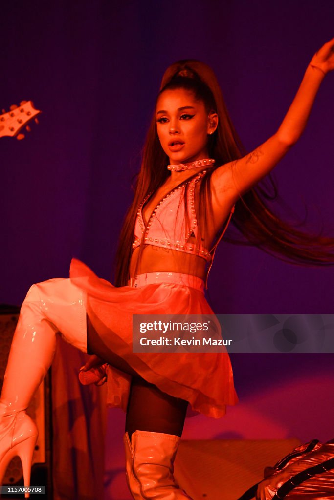 Sweetener World Tour Red Outfit Ariana Grande Tour Outfits