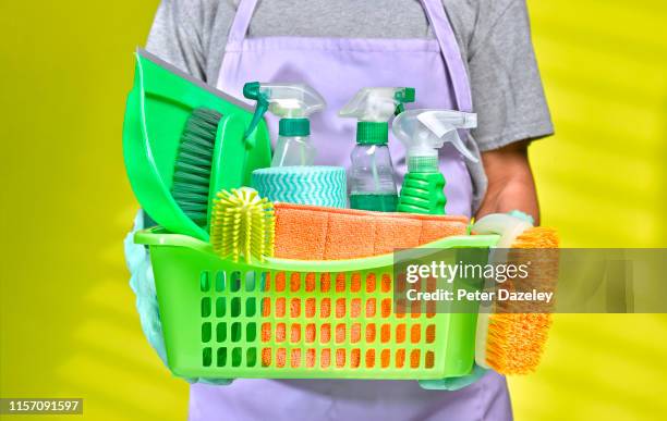 man spring cleaning - genderblend stock-fotos und bilder