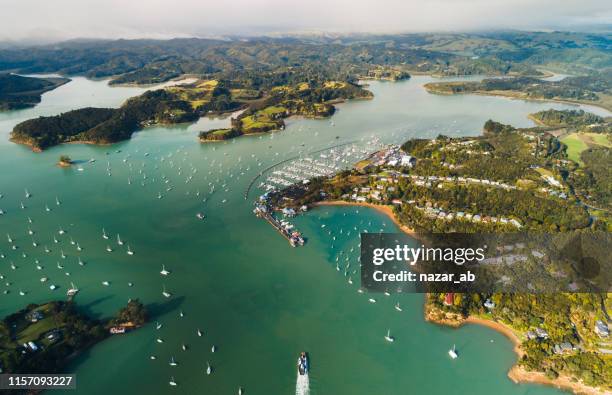 overlooking bay of islands. - bay of islands new zealand stock pictures, royalty-free photos & images