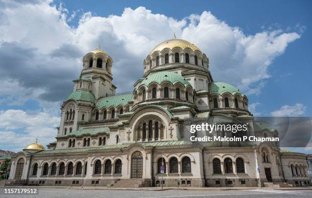 saint aleksandar nevski cathedral, sofia, bulgaria - sofia bulgaria stock pictures, royalty-free photos & images