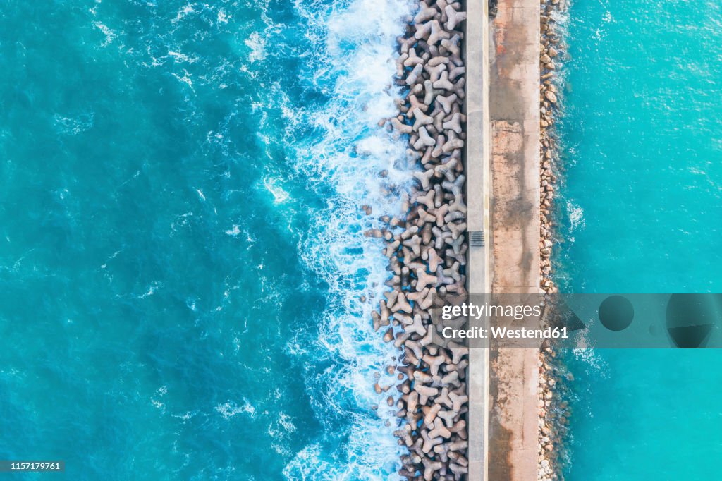 Portugal, Algarve, Sagres, harbor, aerial view of tetrapods as coastal protection