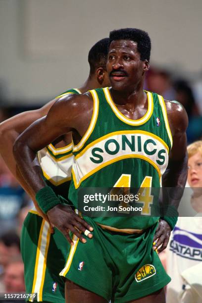 50 Michael Cage Clippers Stock Photos, High-Res Pictures, and Images