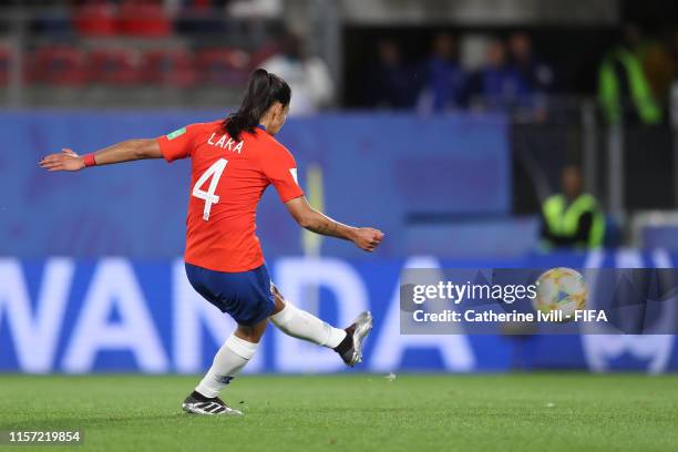 Francisca Lara of Chile misses a penalty during the 2019 FIFA Women's World Cup France group F match between Thailand and Chile at Roazhon Park on...