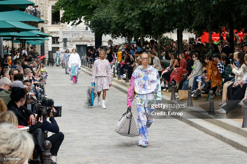 Louis Vuitton : Details - Paris Fashion Week - Menswear Spring/Summer 2020
