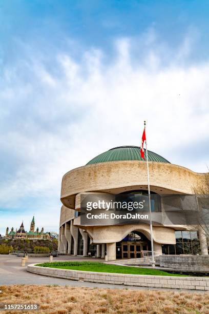 the square of canadian museum of history, gatineau, canada (musée canadien de l'histoire) - gatineau stock pictures, royalty-free photos & images