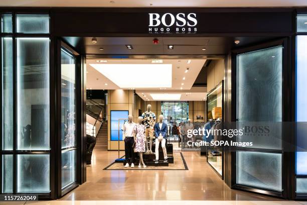 tafel Woordenlijst gastvrouw 1,624 Hugo Boss Concept Store Photos and Premium High Res Pictures - Getty Images tafel Woordenlijst gastvrouw 1,624 Hugo Boss Concept Store Photos and Premium High Res Pictures - Getty Images