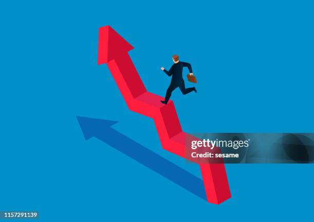 ilustraciones, imágenes clip art, dibujos animados e iconos de stock de hombre de negocios corriendo con flecha ascendente - subir escaleras