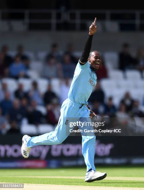 Jofra Archer of England celebrates after taking the wicket of Dimuth Karunaratne of Sri Lanka during the Group Stage match of the ICC Cricket World...