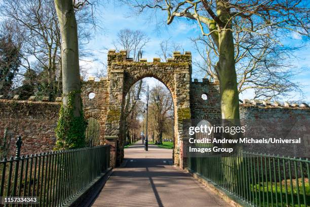 the guannock gate in the walks in kings lynn, was originally part of the towns defenses. norfolk, england, uk. - king's lynn stock pictures, royalty-free photos & images