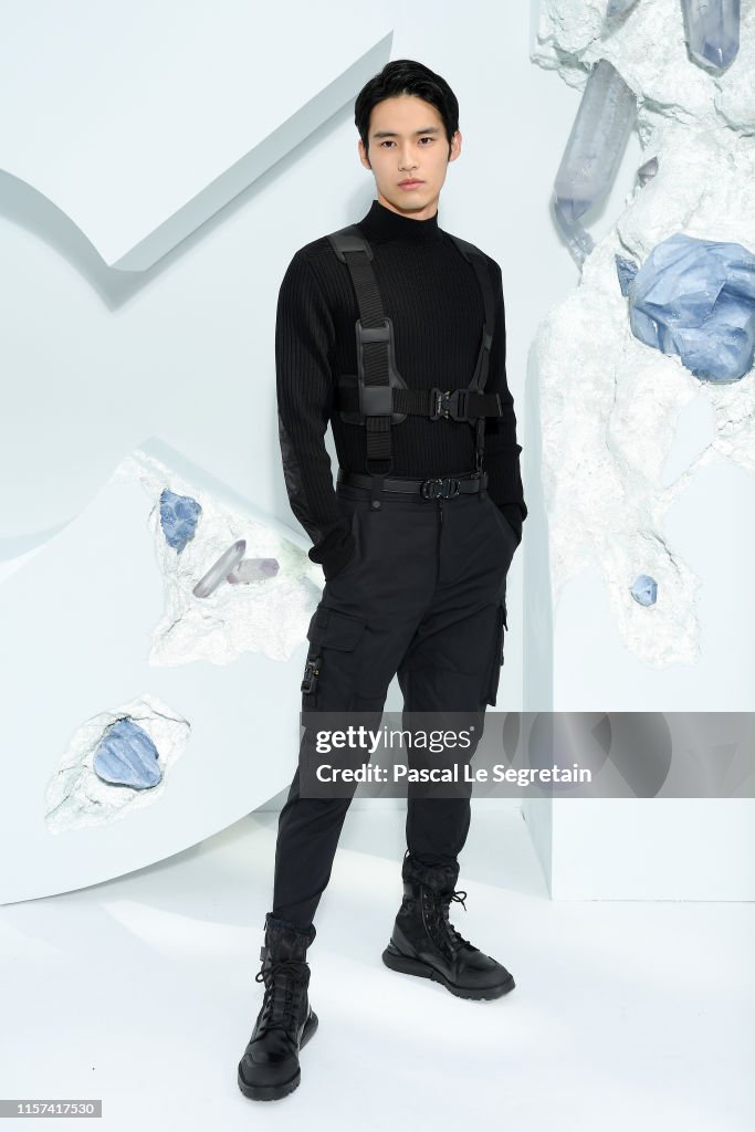 Dior Homme : Photocall - Paris Fashion Week - Menswear Spring/Summer 2020