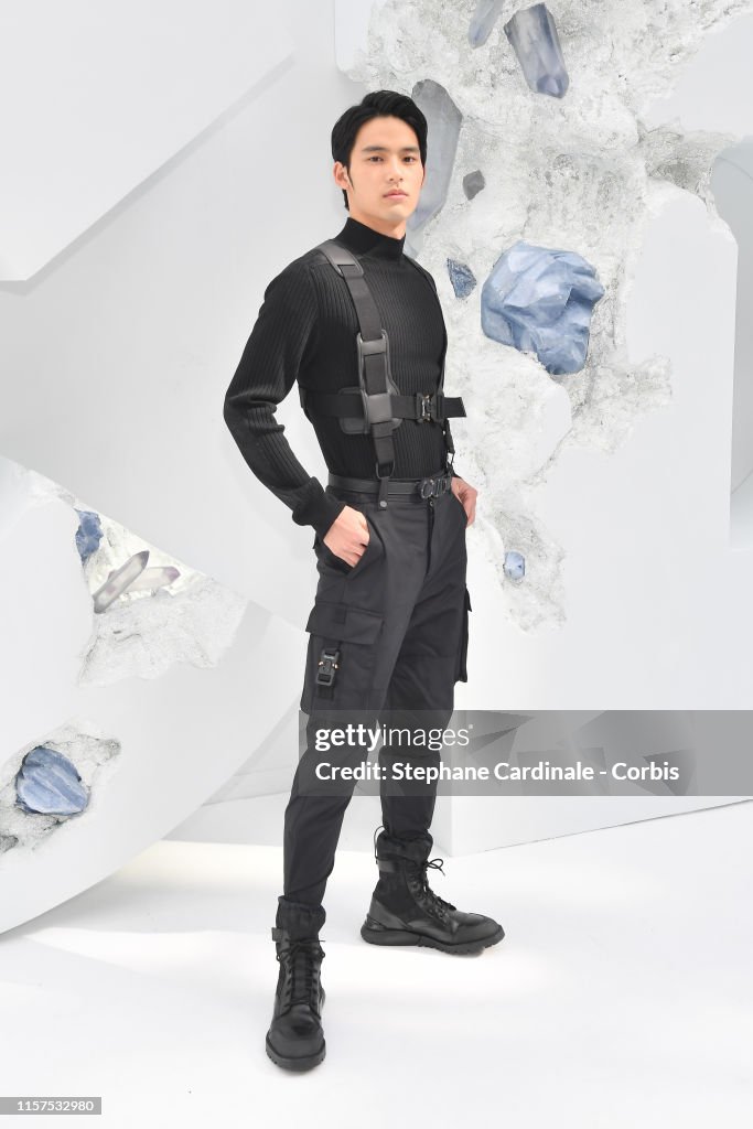 Dior Homme : Photocall - Paris Fashion Week - Menswear Spring/Summer 2020