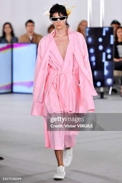 Model walks the runway at the Loewe fashion show during Paris Men's Fashion Week Spring/Summer 2020 on June 22, 2019 in Paris, France.