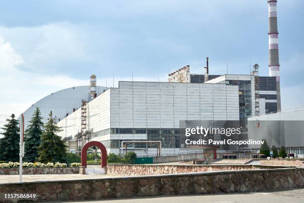 the headquarter of the chernobyl nuclear power plant, chernobyl, ukraine - chernobyl stockfoto's en -beelden