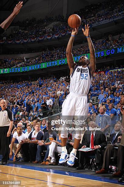DeShawn Stevenson of the Dallas Mavericks shoots against the Miami Heat during Game Five of the 2011 NBA Finals on June 09, 2011 at the American...