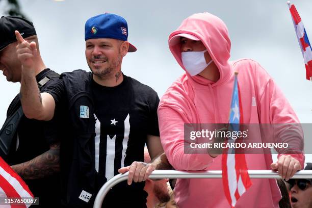Portrico Rapper 447 Rapper Residente Stock Photos, High-Res Pictures, and Images ...