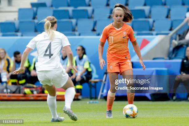 Bott of New Zealand Women, Lieke Martens of Holland Women during the World Cup Women match between New Zealand v Holland at the Stade Oceane on June...