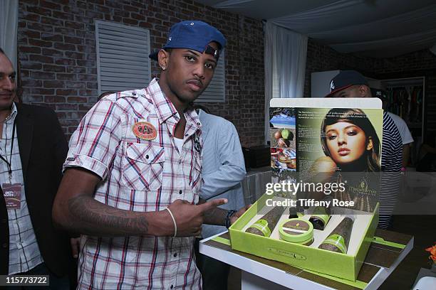 Recording artist Fabolous and Macadamia Natural Oils at the GBK Giveable Gift Lounge and Upscale Loft Backstage at the 2009 BET Awards at The Shrine...