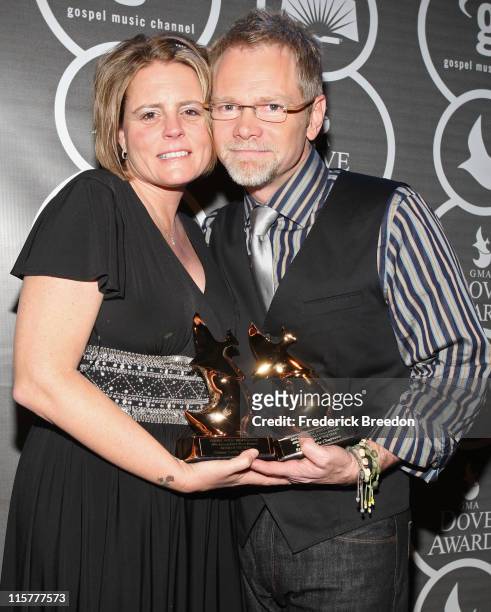 Mary Beth Chapman and Steven Curtis Chapman pose in the press room at the 40th Annual GMA Dove Awards held at the Grand Ole Opry House on April 23,...