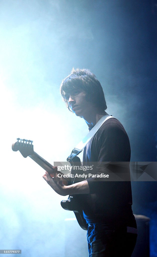 Arctic Monkeys in Concert at Brixton Academy in London - April 27, 2006