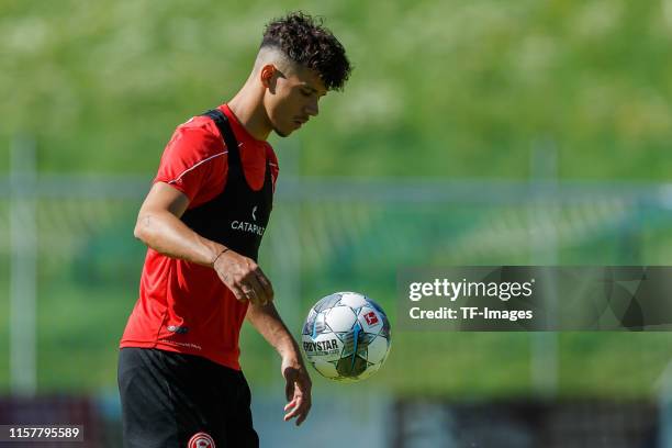 Alfredo Morales of Fortuna Duesseldorf controls the ball during the Fortuna Duesseldorf Training Camp on July 23, 2019 in Maria Alm near Hochfilzen,...