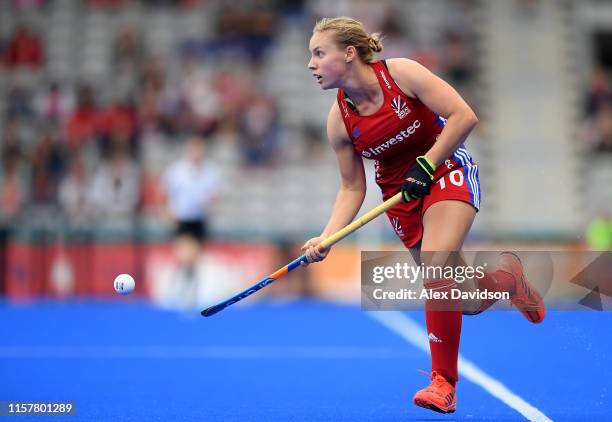1,098 Sarah Robertson Photos & High Res Pictures - Getty Images