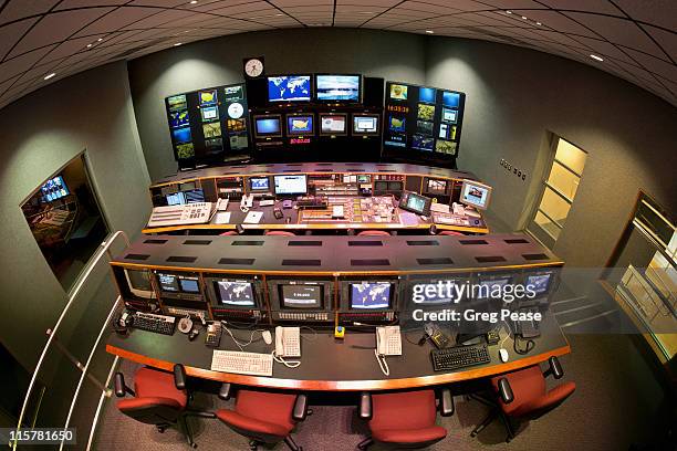 television broadcast control room - broadcast control room stock pictures, royalty-free photos & images