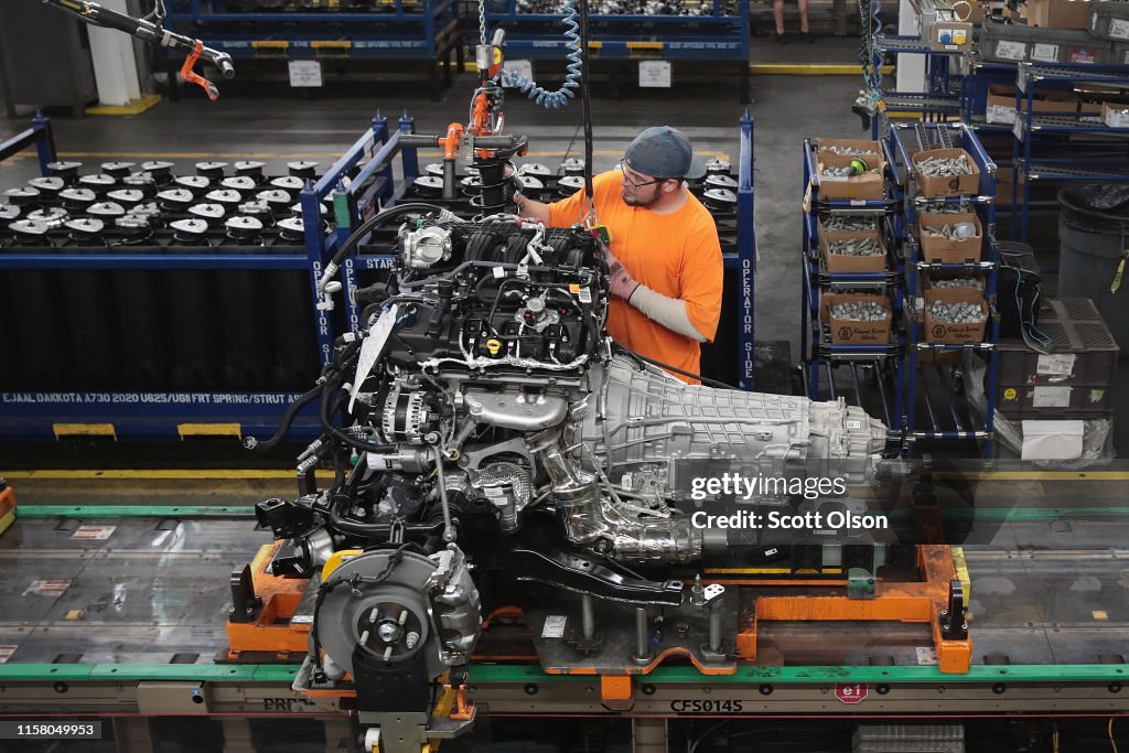 Ford's Chicago Assembly Plant Builds Explorers, Police Interceptors, And Lincoln Aviators