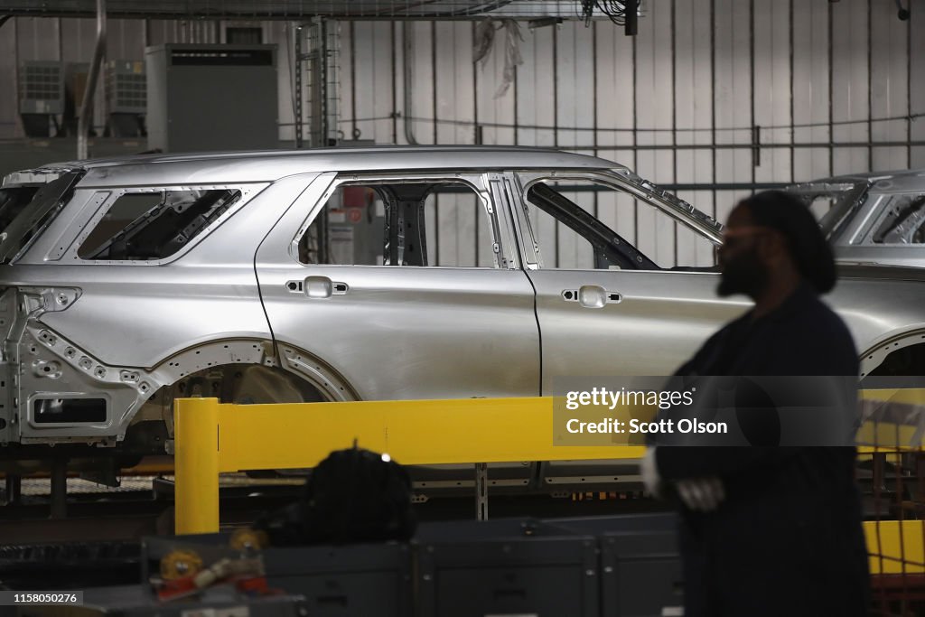 Ford's Chicago Assembly Plant Builds Explorers, Police Interceptors, And Lincoln Aviators