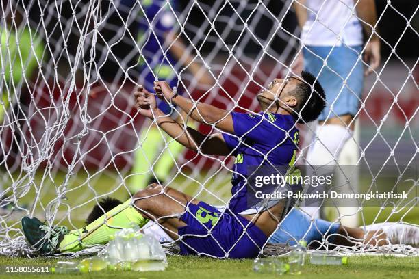 Chayawat Srinawong of Samut Prakan City shows dejection during the Thai League 1 match between Samut Prakan City and Buriram United at Samutprakan...