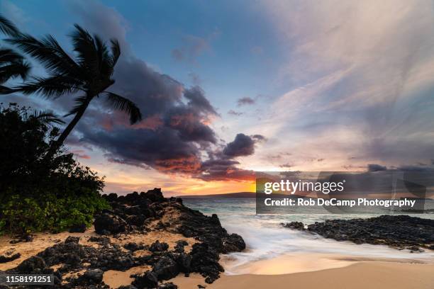 makena cove sunset - sunset beach hawaii stock pictures, royalty-free photos & images