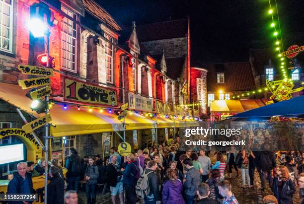 edinburgh fringe visitors outside at the pleasance - edinburgh international festival 2018 stock pictures, royalty-free photos & images