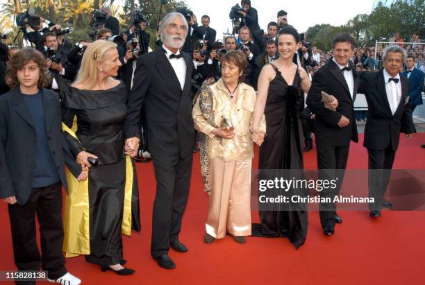 Juliette Binoche , Annie Girardot, Daniel Auteuil and cast of Cache