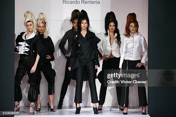 Autumn Renteria Ricardo Renteria Photos and Premium High Res Pictures - Getty Images