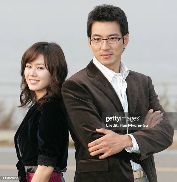 Son Ye-Jin and Song il-Kuk during Son Ye-Jin and Song il-Kuk on Location for "The Art of Seduction" - October 26, 2005 at Han River in Seoul, South,...